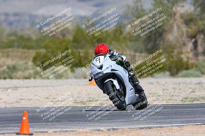 media/Mar-17-2024-CVMA (Sun) [[2dda336935]]/Race 8 Formula Ultra Lightweight Shootout/